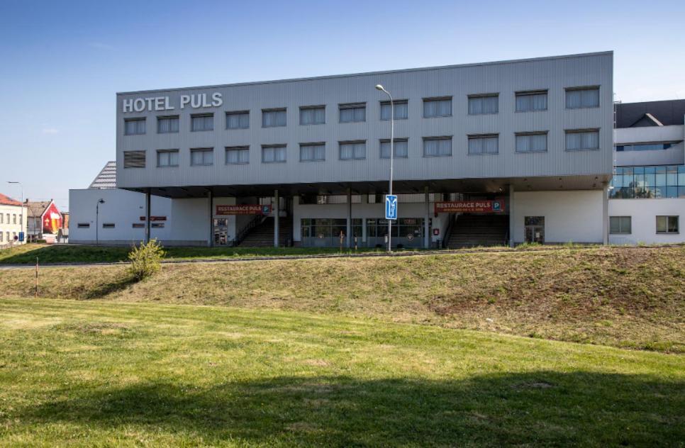 Hotel Puls Ostrava Exterior photo